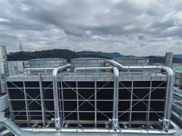 玻璃鋼冷卻塔廠家淺析冷卻塔產(chǎn)品基本的原理(玻璃鋼