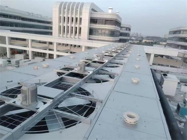 圓形冷卻塔填料確保操作系統(tǒng)的平常運(yùn)行,抵制水溫的